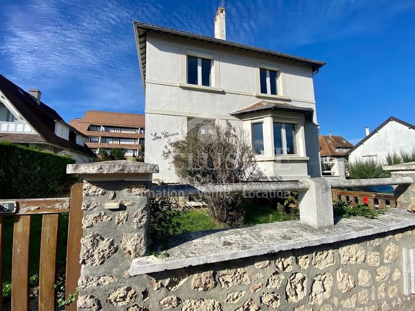 Vente maison 4 pièces 90 m² à Deauville (14800), 1 257 000 €