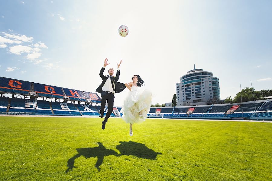 Photographe de mariage Pavel Makarov (pmackarov). Photo du 26 juin 2013