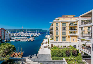 Apartment with terrace 1