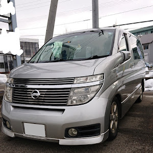 エルグランド E51