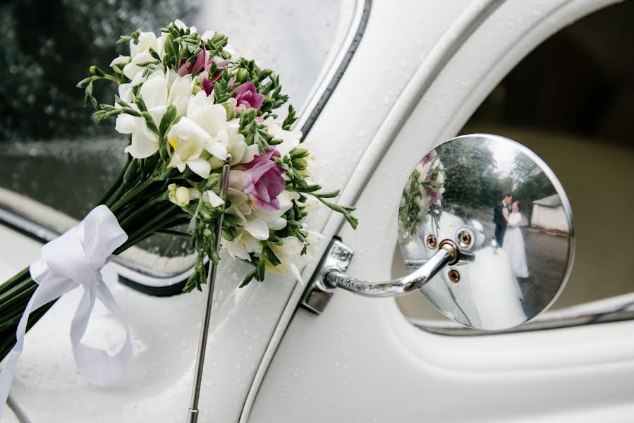 Fotógrafo de casamento Aleksandr Zhukov (videozhuk). Foto de 13 de fevereiro 2017