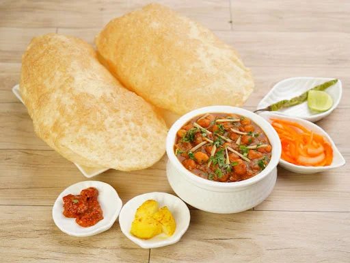 Chole Bhatura