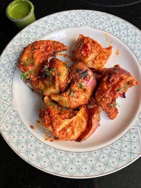 Chicken Tandoori Momos [8 Pieces]
