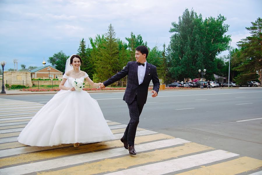 Fotógrafo de casamento Ergen Imangali (imangali7). Foto de 2 de agosto 2018