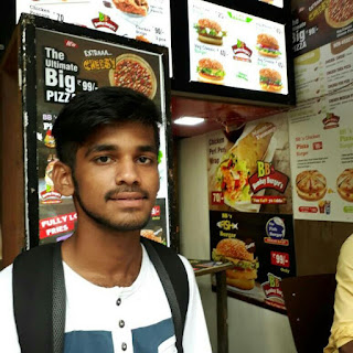 Vishal Hunari at Bombay Burger's, Azad Nagar,  photos