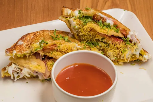 Sev Puri Toast Sandwich