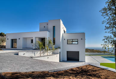 House with garden and terrace 3