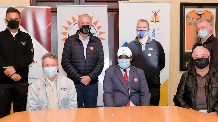 Nelson Mandela Bay's mayor welcomed members of the Sunshine Seniors Tour at a brief function on Monday before the start of the NMB Classic on Tuesday. At the meeting at the city hall were, back from left,Chris Davison, Nic Henning, Mike Quinn and Chris Williams, and, front, Mark McNulty, mayor Nqaba Bhanga and Neville Clarke