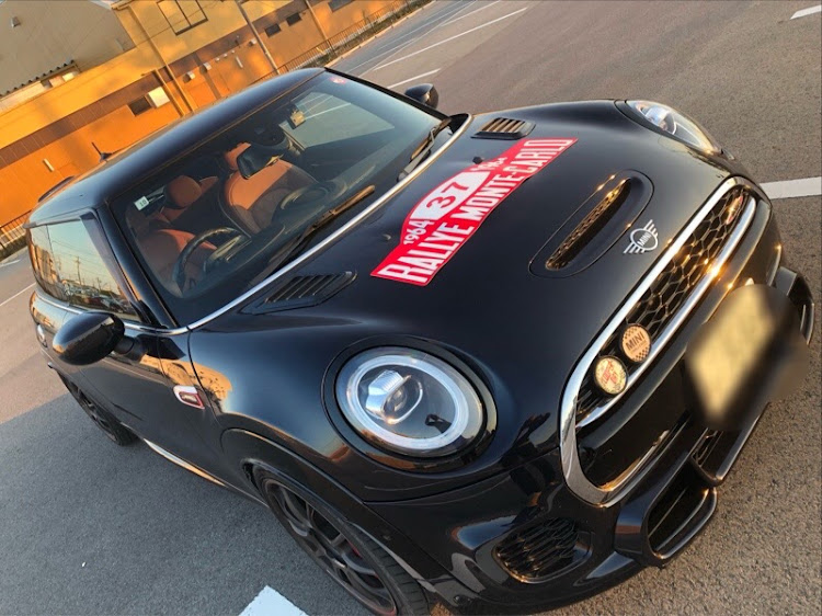 ミニジョンクーパーワークスのDIY・jcw・MINI・ラリーモンテカルロに関するカスタム事例の投稿画像2枚目