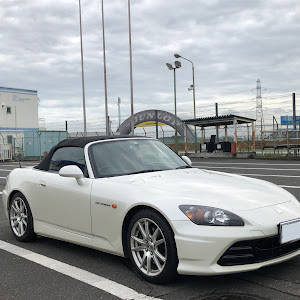 S2000