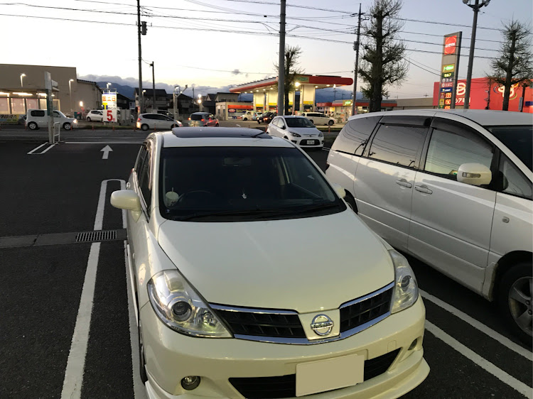 ティーダの日産・スモークフィルム・ティーダ・プライバシーフィルム・フィルム施行に関するカスタム事例の投稿画像6枚目