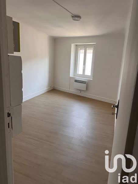 Vente appartement 2 pièces 33 m² à Trets (13530), 115 000 €