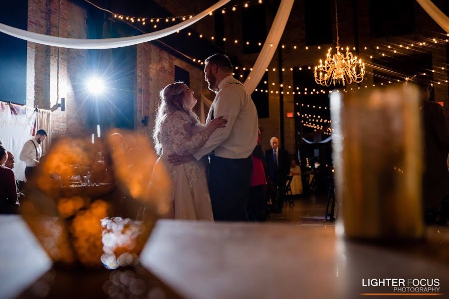 Fotógrafo de casamento Alan Wohlgemut (lighterfocus). Foto de 8 de dezembro 2019