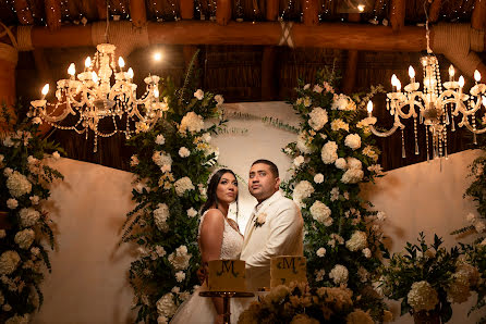 Esküvői fotós Lionar Figueroa (lionarfigueroav). Készítés ideje: 2023 január 18.