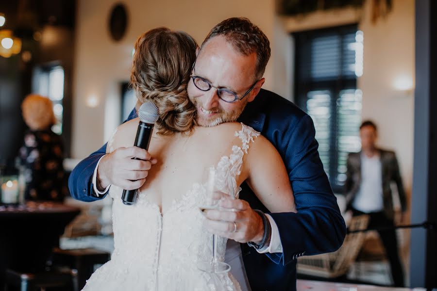 Fotografo di matrimoni Charlotte Heynen (studiofotozo). Foto del 12 settembre 2021