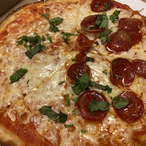 Amazing gluten free crust with 1/2 pepperoni and 1/2 cheese ordered by our guest