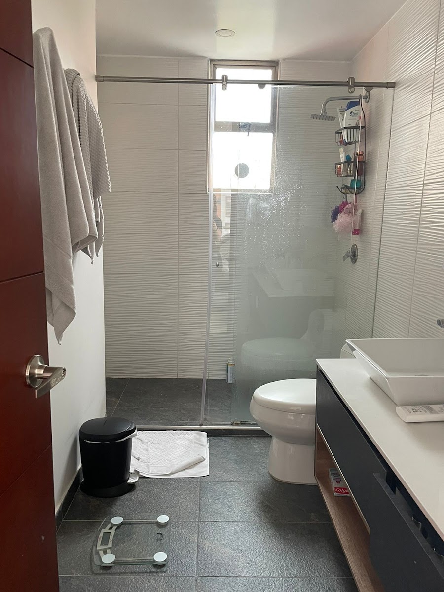 Apartamento En Venta - La Carolina, Bogota