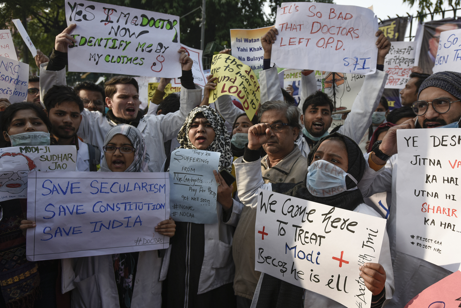 How the police prevented medical volunteers from working at the CAA protests 