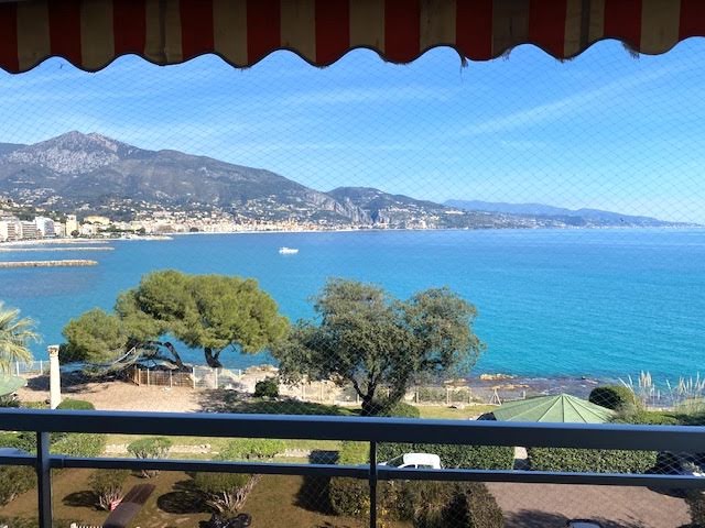 Vente appartement 2 pièces  à Roquebrune-Cap-Martin (06190), 675 000 €