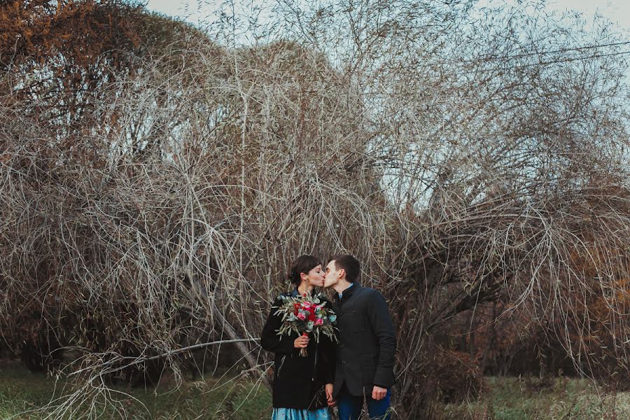 Fotógrafo de bodas Lidiya Beloshapkina (beloshapkina). Foto del 12 de octubre 2014