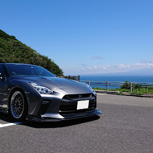 NISSAN GT-R R35