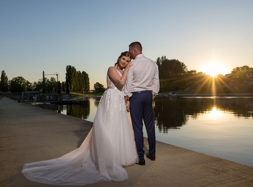 Fotografo di matrimoni Barnabás Fazekas (barnabasfazeka). Foto del 14 giugno 2023