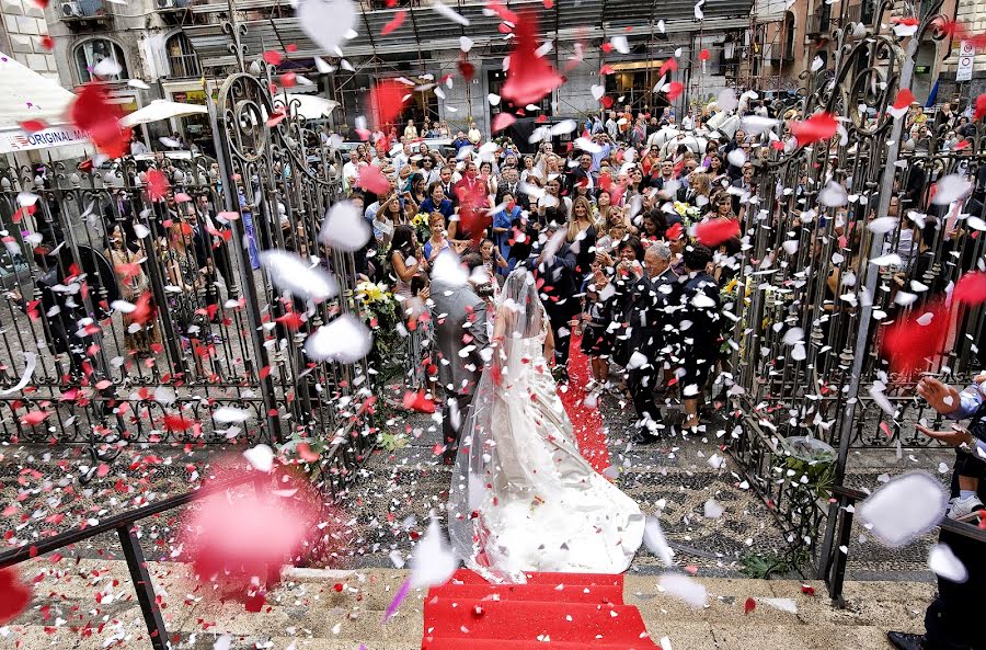 Fotógrafo de casamento Giuseppe Boccaccini (boccaccini). Foto de 25 de novembro 2016