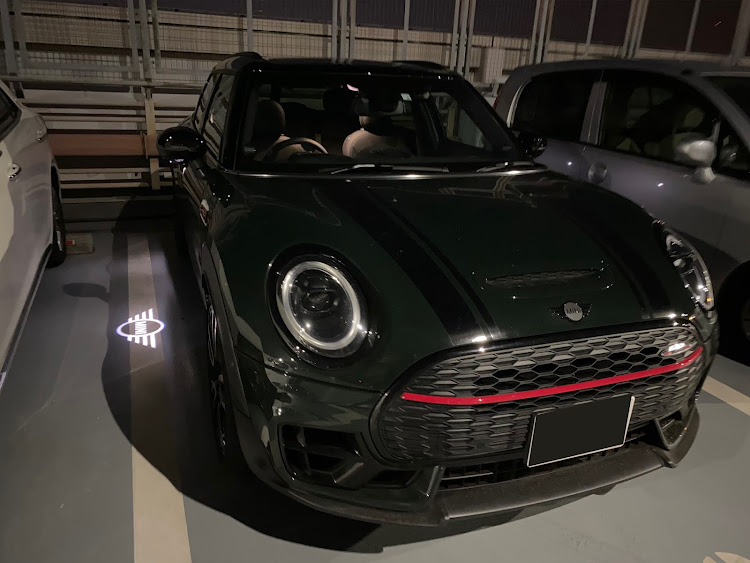 MINI ジョンクーパーワークスクラブマンの札幌・スチャダラパー・ホイールキャップ・立川妖怪盆踊り・10月も宜しくお願いしますに関するカスタム事例の投稿画像4枚目