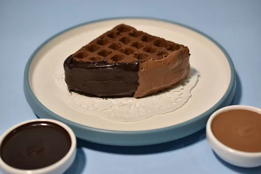 Milk And Dark Brownie Waffle