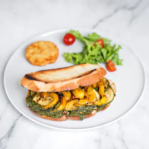 Roasted Bell Pepper, Zuchini And Pesto Sandwich