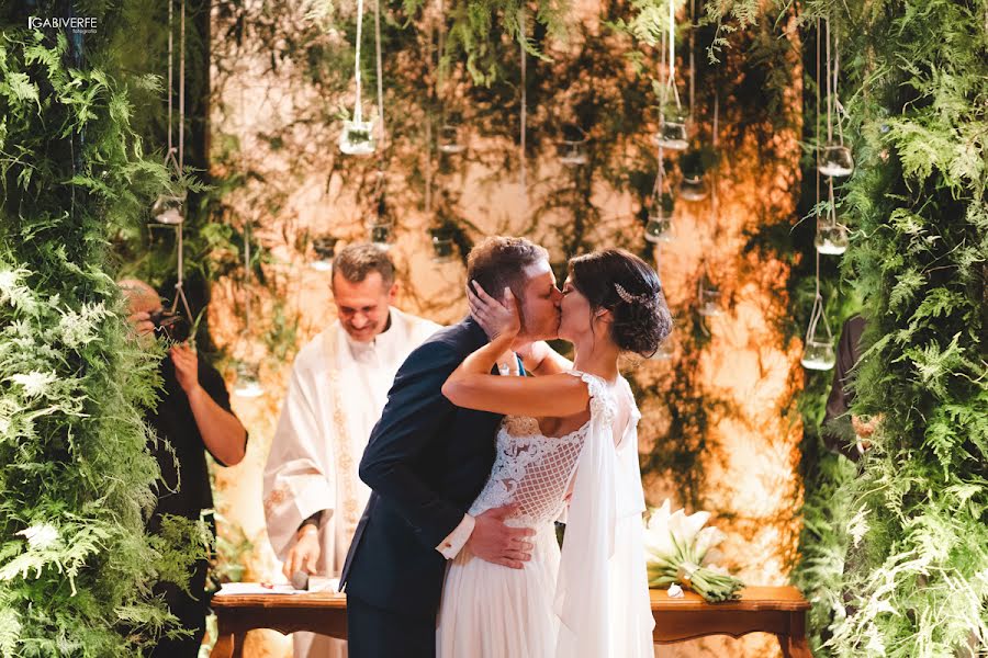 Fotógrafo de casamento Gabi Verfe (gabiverfe). Foto de 24 de março 2020