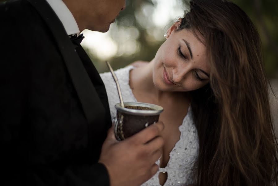 Fotografo di matrimoni Huppy Durdos (huppydurdos). Foto del 28 novembre 2018