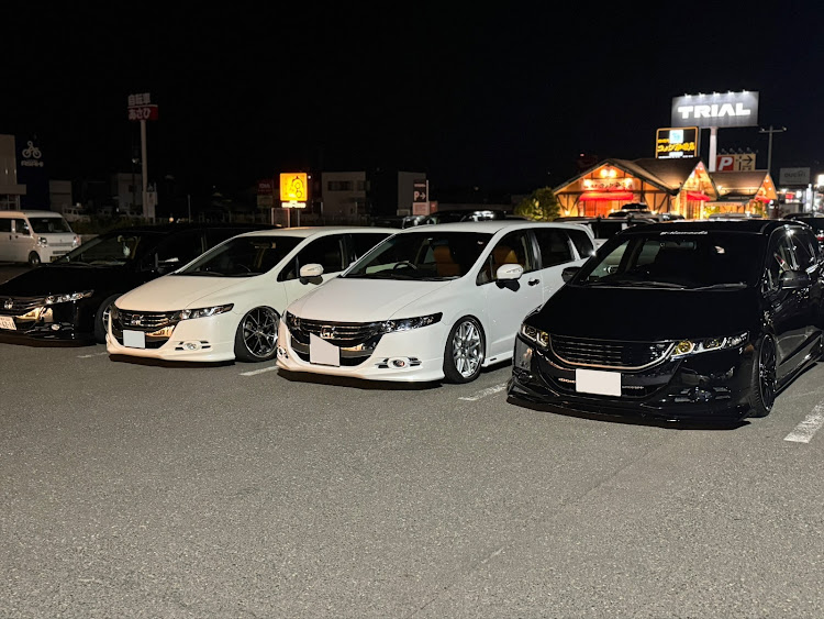 オデッセイの今年1年ありがとうございました・来年もよろしくお願いします・年末・ヘッドライトの黄ばみ取りに関するカスタム事例の投稿画像3枚目