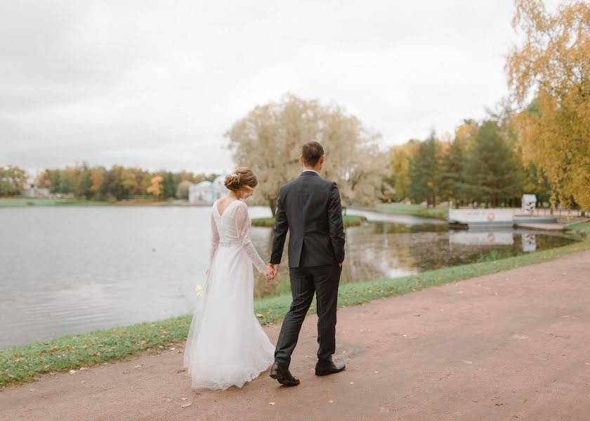 Wedding photographer Luiza Smirnova (luizasmirnova). Photo of 14 November 2015