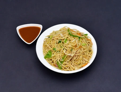 Hakka Noodles