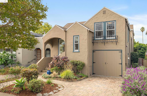 Maison avec jardin et terrasse 3