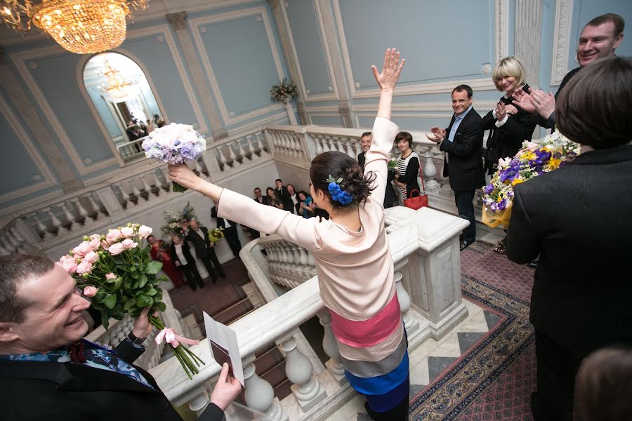 Fotógrafo de casamento Vitaliy Kolikov (hitrum). Foto de 15 de abril 2019