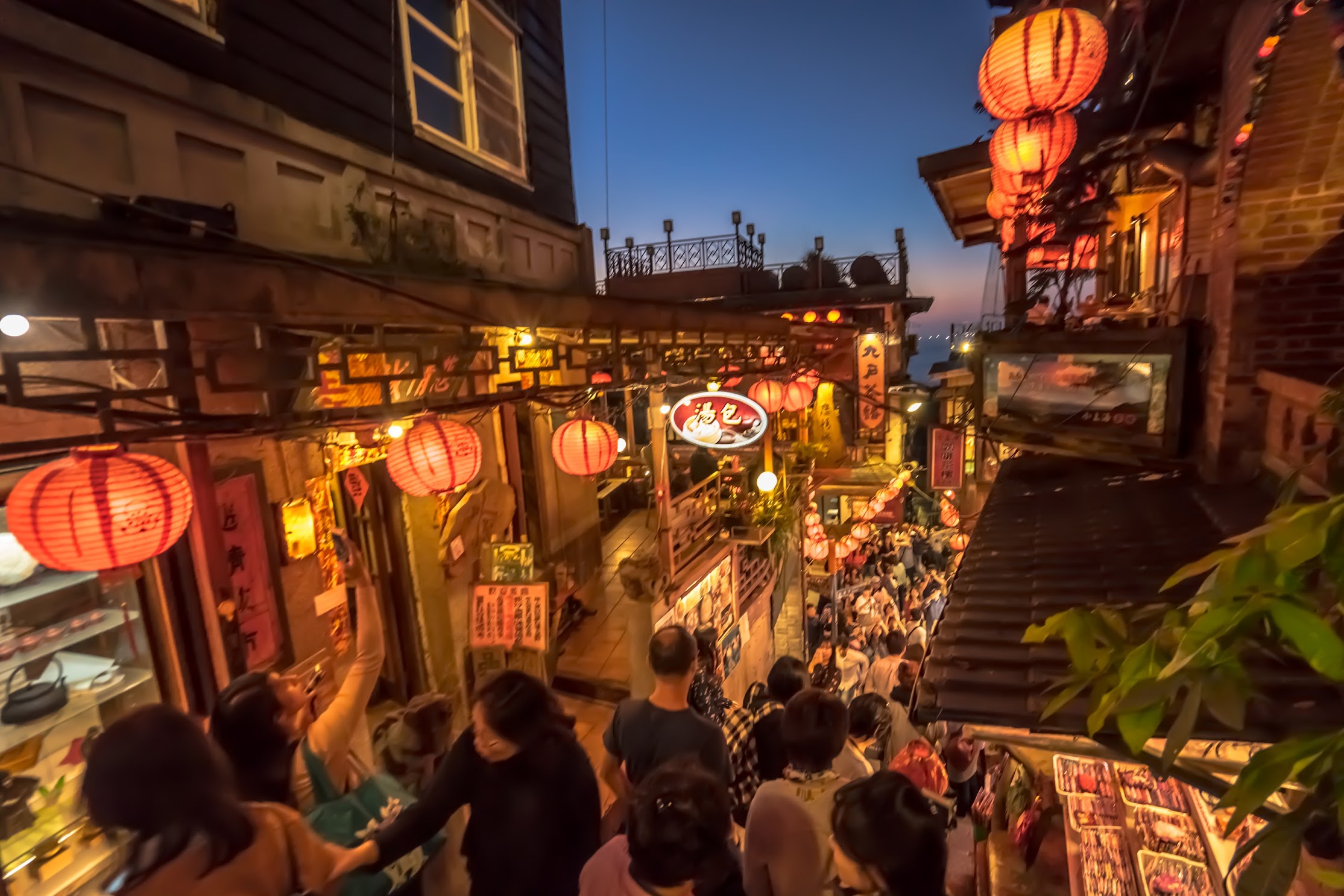 Jiufen Light-up4