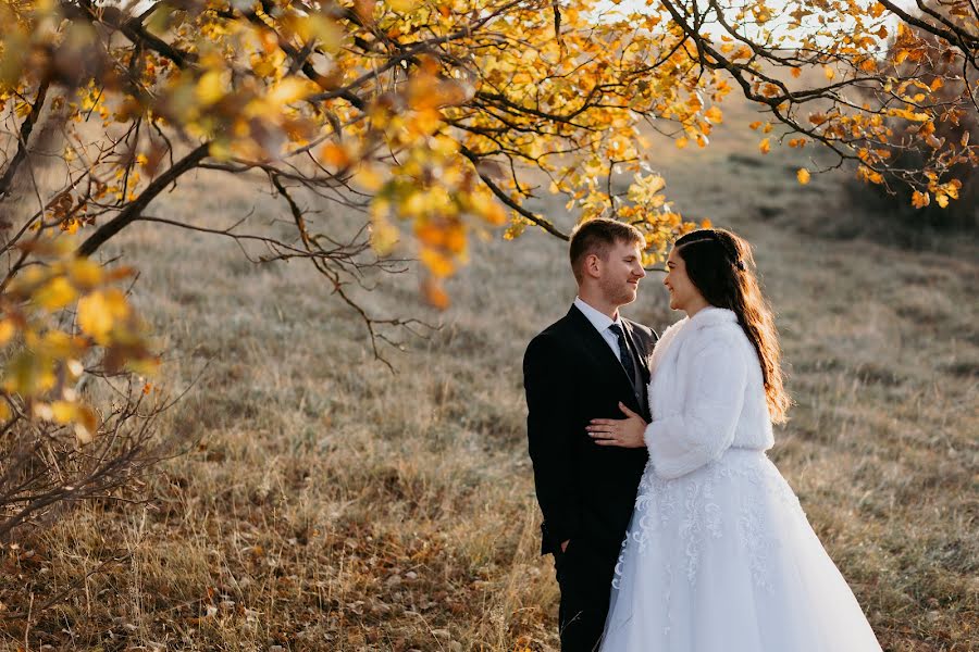 Wedding photographer Tamás Karácsony (tamaskaracsony). Photo of 28 November 2021