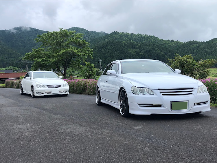 マークXの梅雨の中休みに関するカスタム事例の投稿画像2枚目