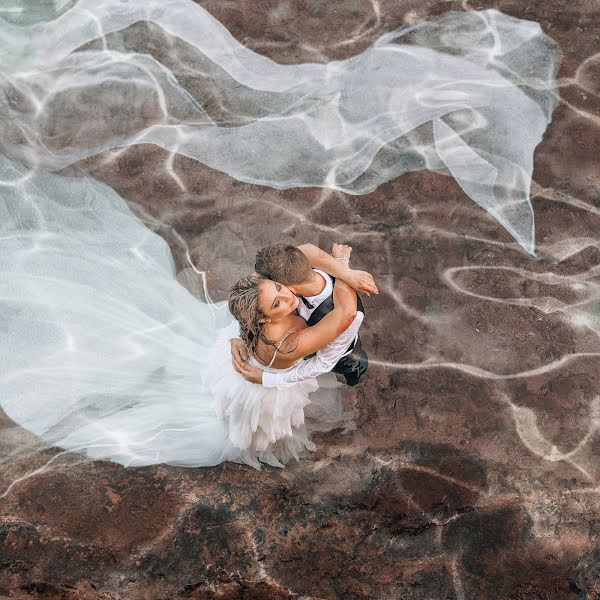 Fotógrafo de casamento Simone Rella (simonerella). Foto de 9 de outubro 2019