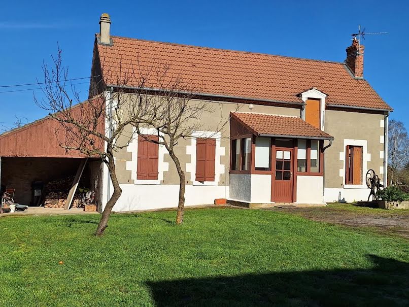 Vente ferme 2 pièces 48 m² à Saint-Hilaire-de-Court (18100), 120 000 €