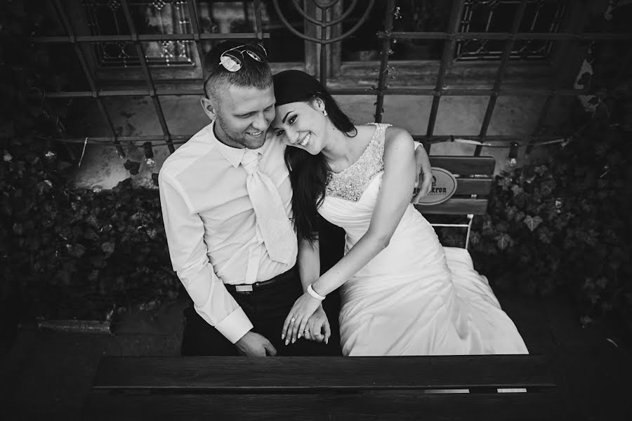 結婚式の写真家Mateusz Papliński (papliski)。2016 3月16日の写真