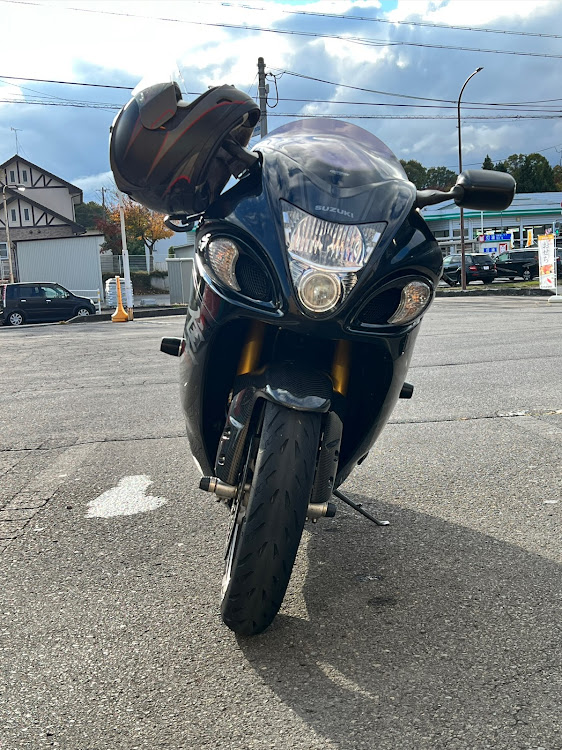 たぬよしさんが投稿したGSX1300R・隼・直江津に関するカスタム事例の投稿画像4枚目