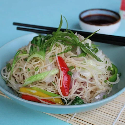 Veg Hakka Noodles