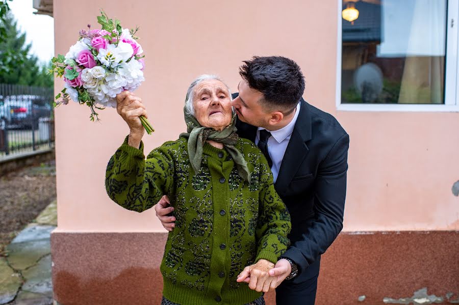 Photographe de mariage Romeo Catalin (fotoromeocatalin). Photo du 10 octobre 2023