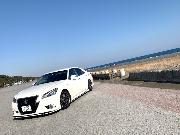 クラウンアスリートのJun Style・弐壱零冠會・目指せPickUpCars・コラボお待ちしてますに関するカスタム事例の投稿画像1枚目