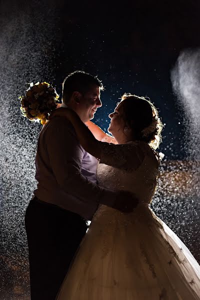शादी का फोटोग्राफर Rosen Genov (studioplovdiv)। नवम्बर 28 2017 का फोटो