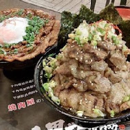 牛角次男坊日本燒肉丼專門店(高雄漢神巨蛋店)