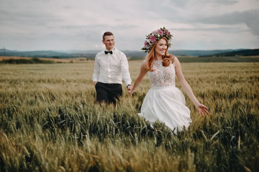 Wedding photographer Robert Podwyszyński (podwyszyski). Photo of 5 April 2020